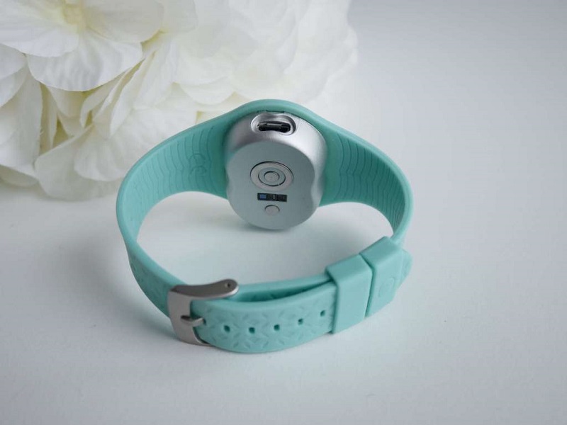 How smart health wristband work