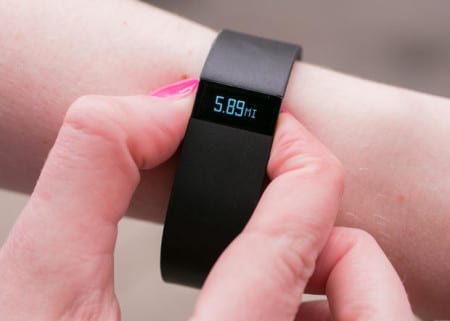 Fitbit "width =" 450 "height =" 321 "srcset =" https://bwellmart.com/wp-content/uploads/2020/01/11-changes-technology-will-bring-to-medicine.jpg 450w, https: //www.ABSMARTHEALTH. net / wp-content / uploads / 2015/02 / Fitbit.jpg 620w "sizes =" (max-width: 450px) 100vw, 450px "/></p>
<p style=