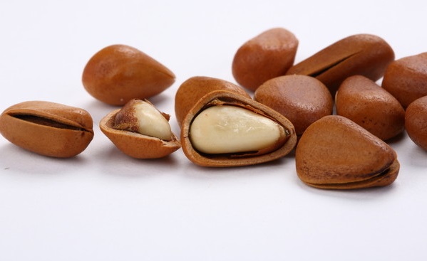 Chinese food pine nuts healthy benefits and nutrition facts