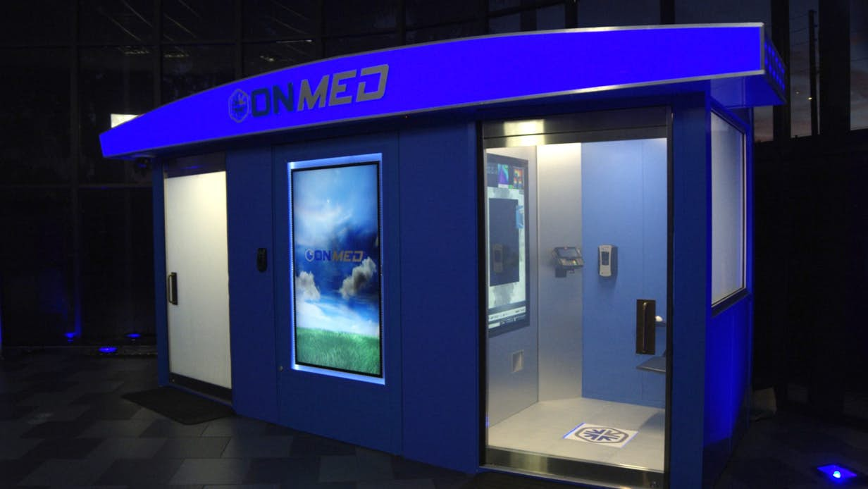 OnMed - A medical cabin that diagnoses and dispenses drugs