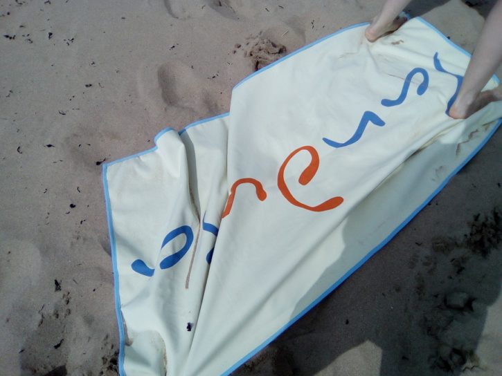 Sandusa towel test Use anti sand