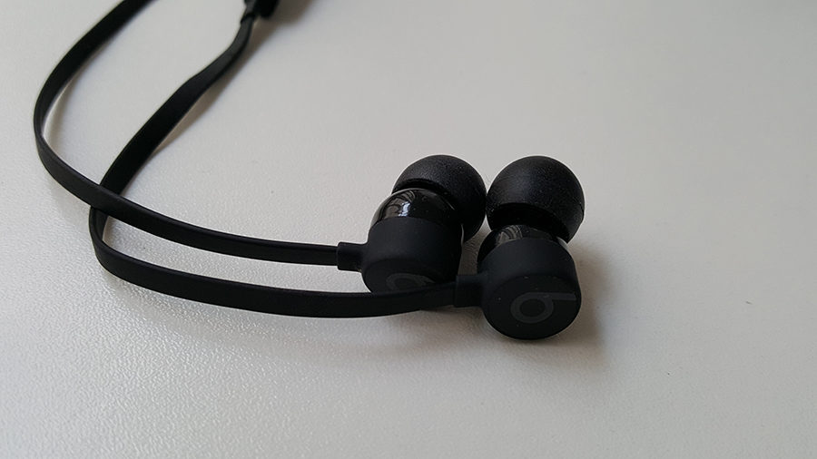 BeatsX bluetooth earphones test